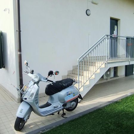 Le Valli Hotel Seriate Bagian luar foto